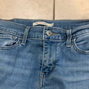 levi’s mid rise super skinny jeans